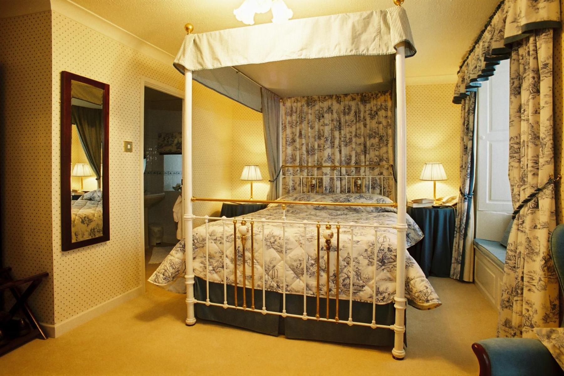 Bishopsgate House Hotel Бомарис Экстерьер фото