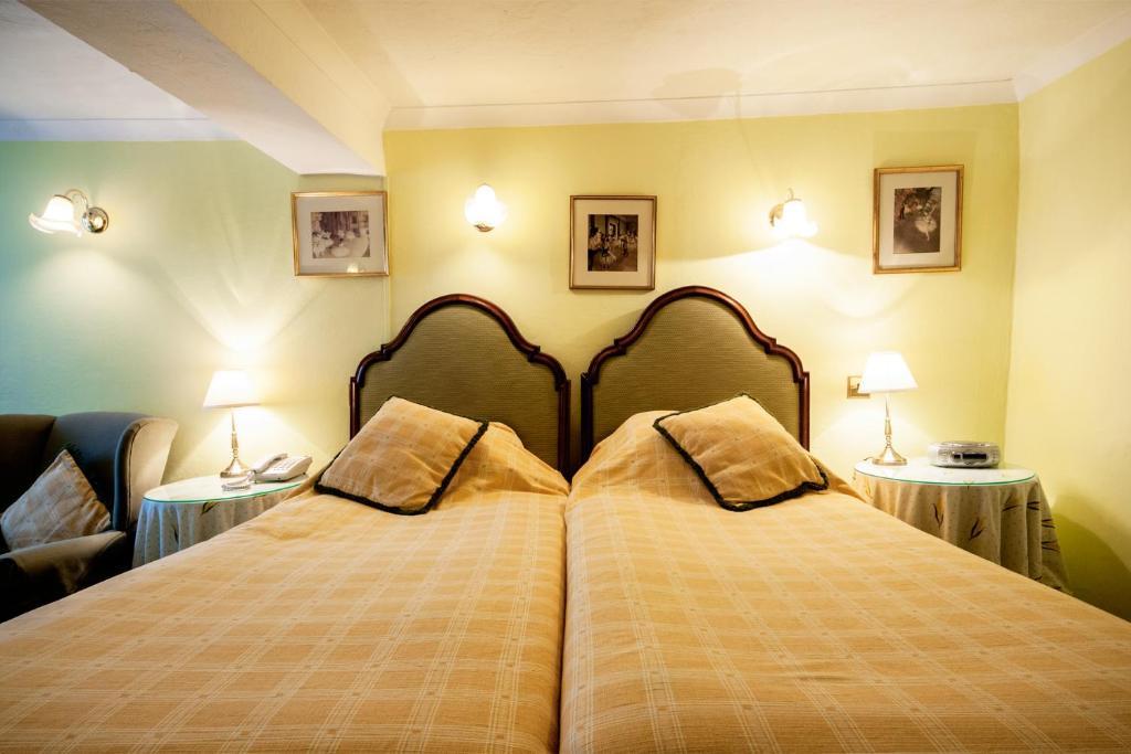 Bishopsgate House Hotel Бомарис Номер фото